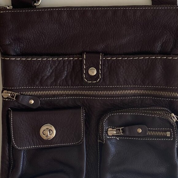 Roots Unisex VTG Venetian Village Leather Crossbody Bag - Picture 3 of 10